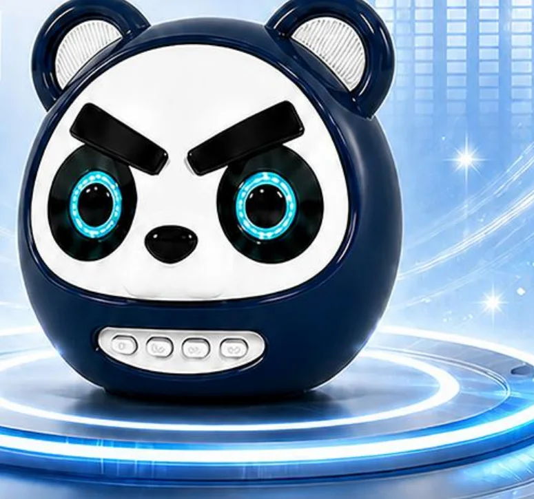 KL222 Bold Panda portable speaker